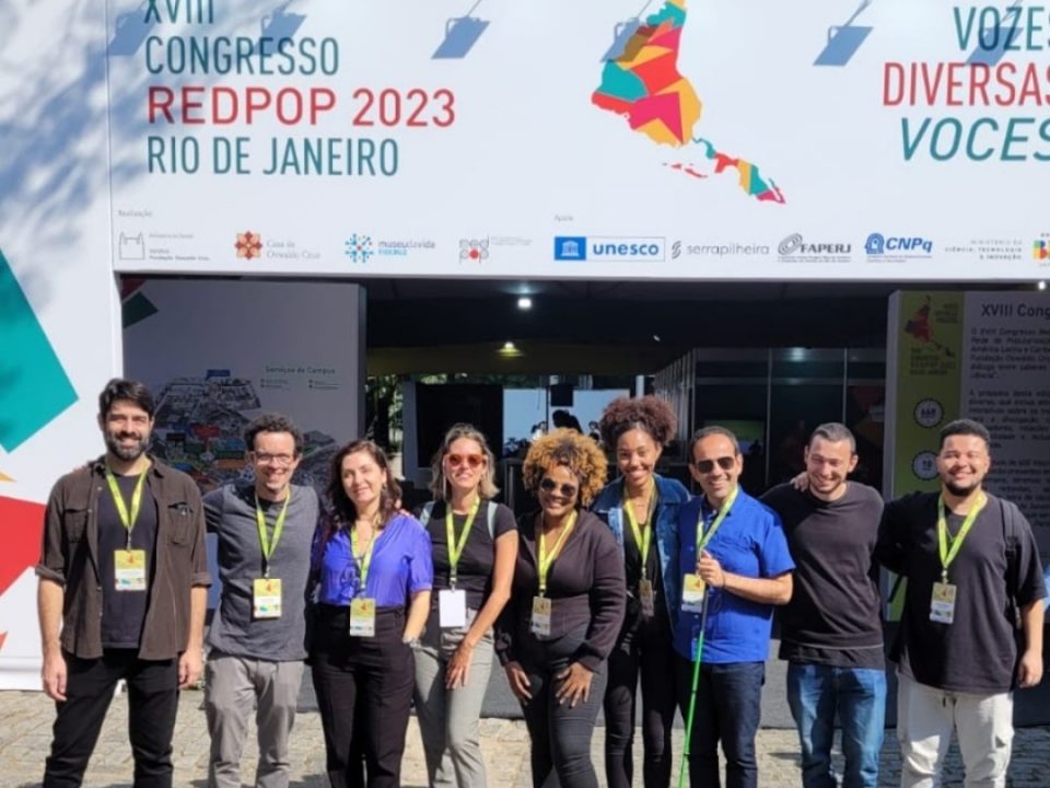 Equipe de cinema falado no 18º congresso Redpop Fiocruz - RJ - 2023.